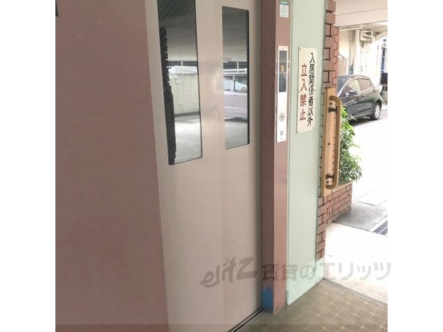 その他設備　エレベーター