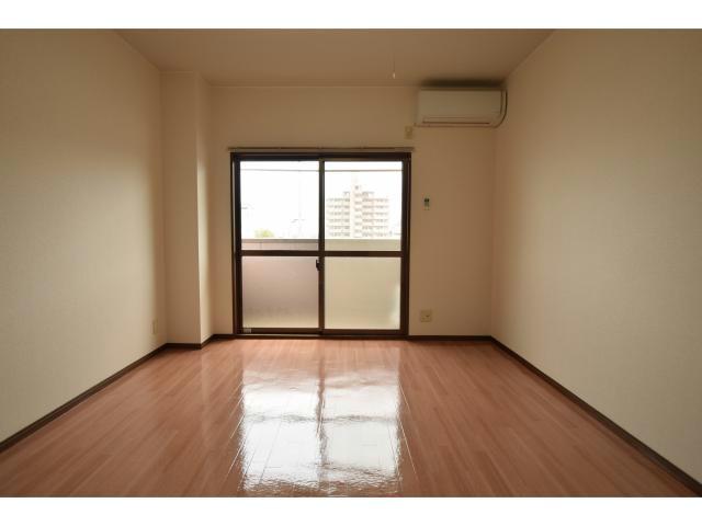 居室・リビング　洋室8.5帖