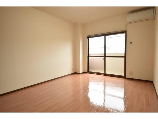 居室・リビング　洋室・エアコン１台完備