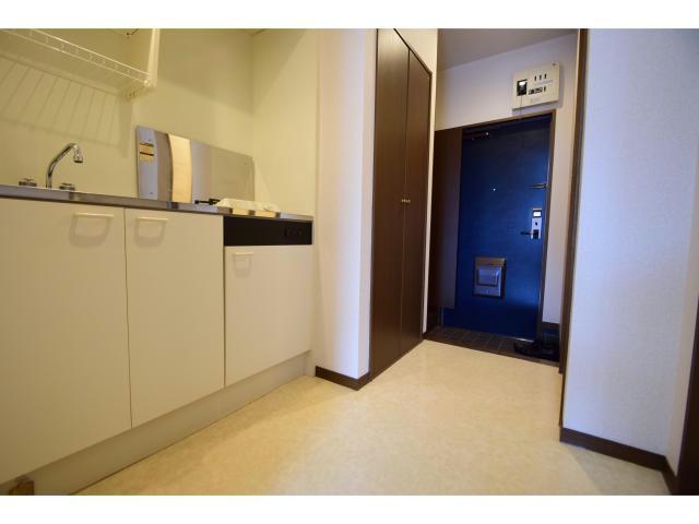 居室・リビング　キッチン回り