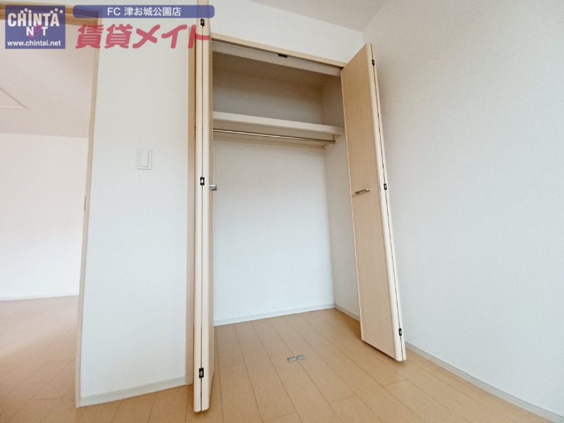 収納　反転タイプ参考写真