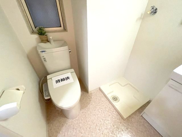 トイレ　イメージとして同建物他部屋を表示しています