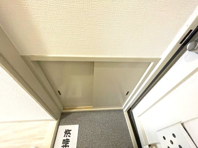 収納　イメージとして同建物他部屋を表示しています