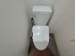 トイレ　※同仕様写真含む