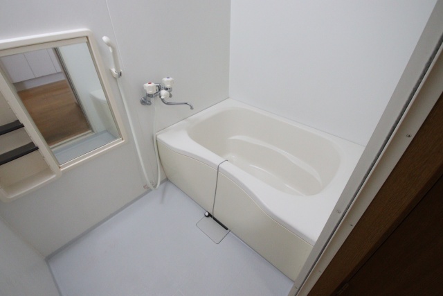 バス・シャワールーム　※別室の参考写真の為、現況優先です。