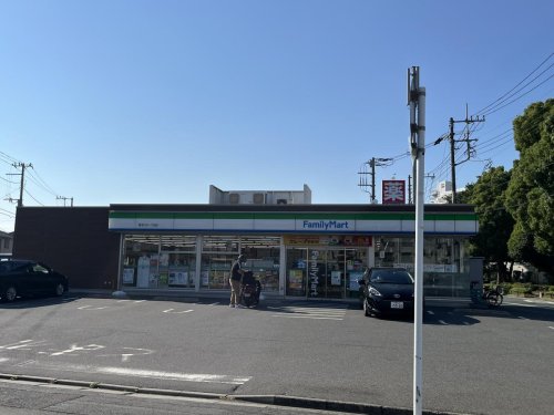 コンビニ　ファミリーマート 稲毛穴川一丁目店（コンビニ）まで204m