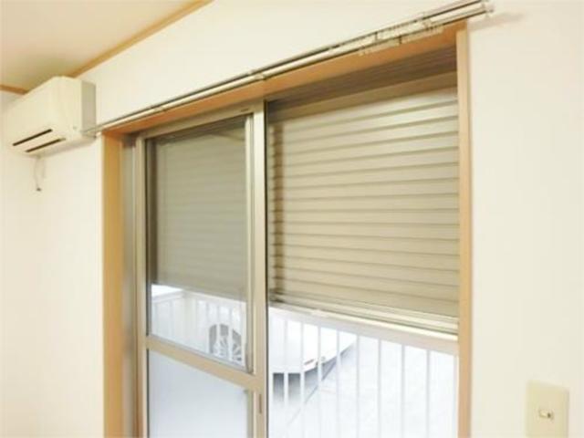 セキュリティ　防犯シャッター