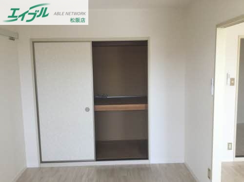 収納　同型タイプ画像