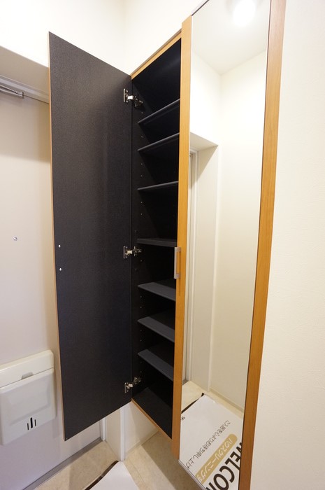 玄関　シューズボックス