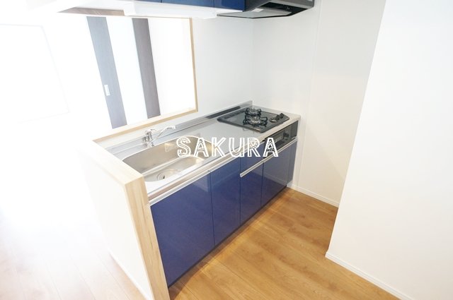 キッチン　周りを見渡しながら調理のできるカウンターキッチンです♪