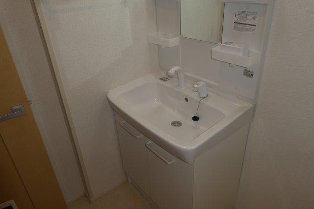 洗面設備　洗髪洗面化粧台