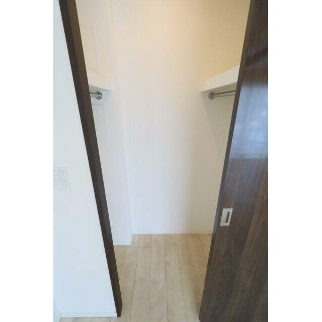 収納　ウォークインクローゼット