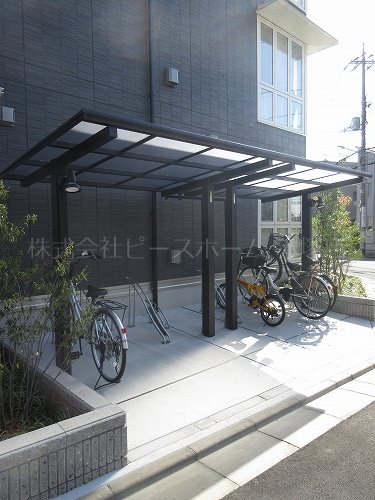 駐車場　駐輪場