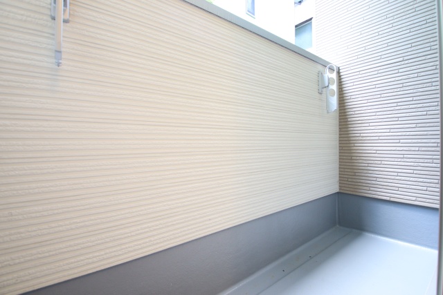 バルコニー　※別室の参考写真の為、現況優先です。