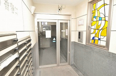 エントランス　オートロック