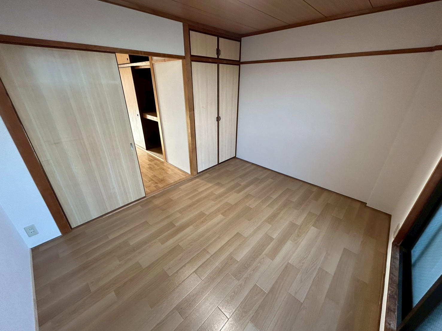 阪山ハイツA棟の内装写真