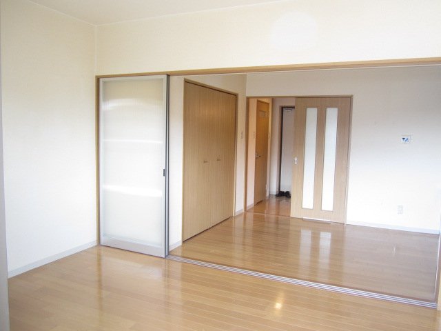 居室・リビング　グリーンハイム三軒