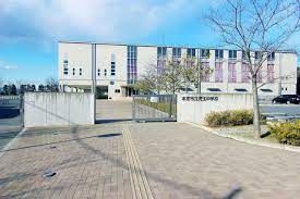 中学校　本庄市立児玉中学校（中学校）まで300m