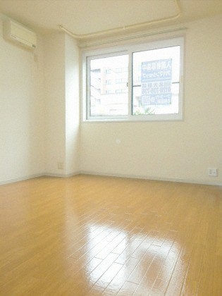 眺望　窓からの眺めは悪くないです♪