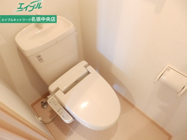 トイレ　同タイプ反転