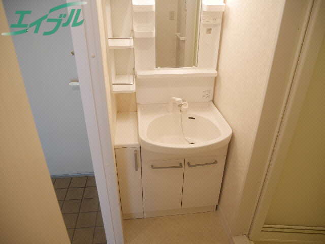 洗面設備　同タイプ