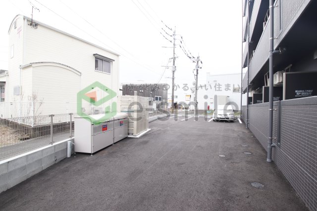 駐車場　駐車スペースもあります