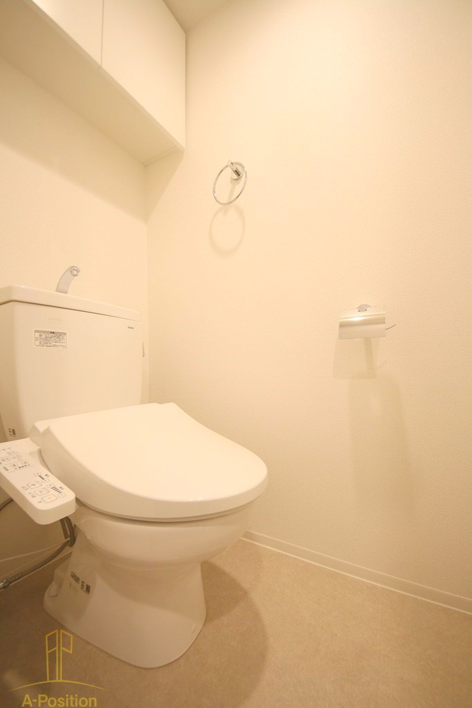 トイレ　セレニテ本町東リアン