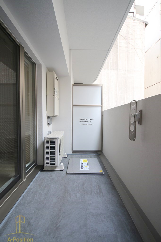 バルコニー　セレニテ本町東リアン