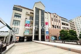 ショッピングセンター　ベイタウン本牧5番街（ショッピングセンター）まで2800m