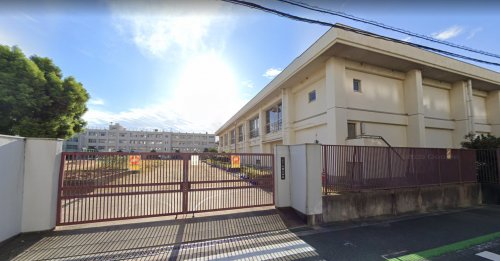 小学校　大阪市立大領小学校（小学校）まで615m