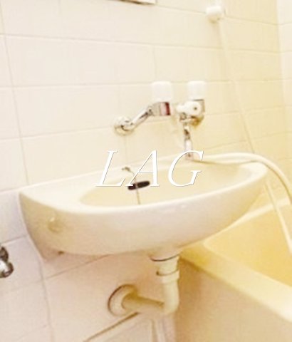 洗面設備　洗面台です。