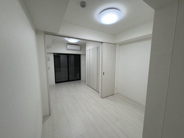 居室・リビング　ゆったり過ごせる居間です