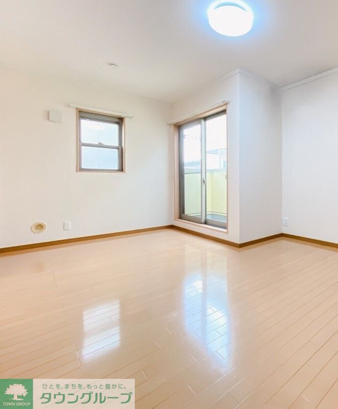 居室・リビング　お問合せはタウンハウジングまで！※現地待合わせ相談可能