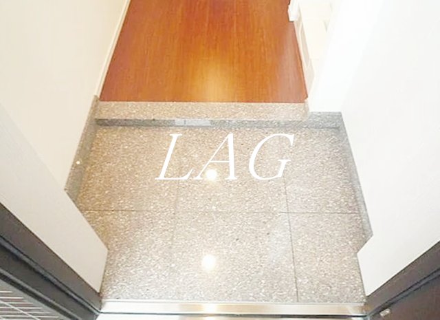 玄関　玄関です。