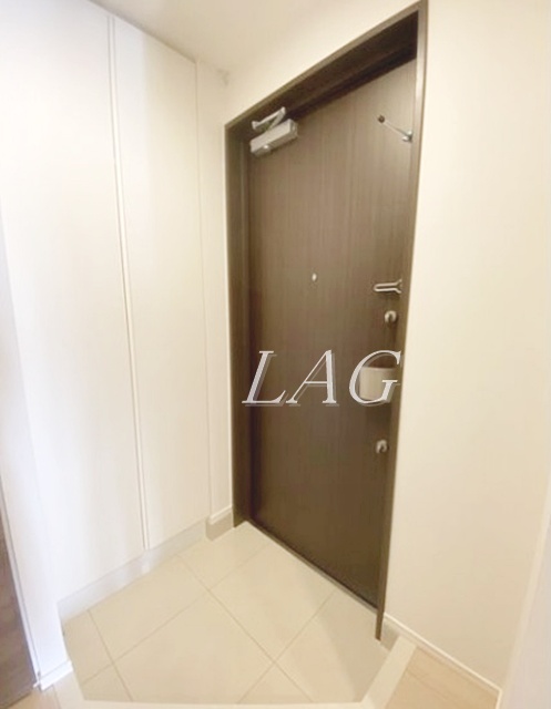 玄関　玄関です。