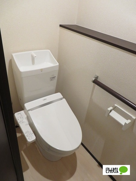 トイレ　トイレ