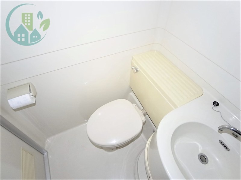 トイレ　カワモトビルカワモトビル(ペット相談可物件)（小型犬・猫）