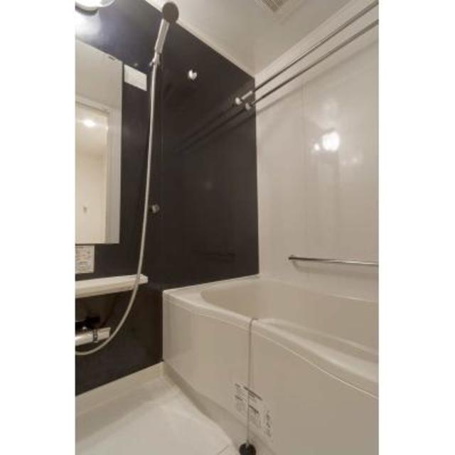 バス・シャワールーム　※写真は同タイプ住戸です。