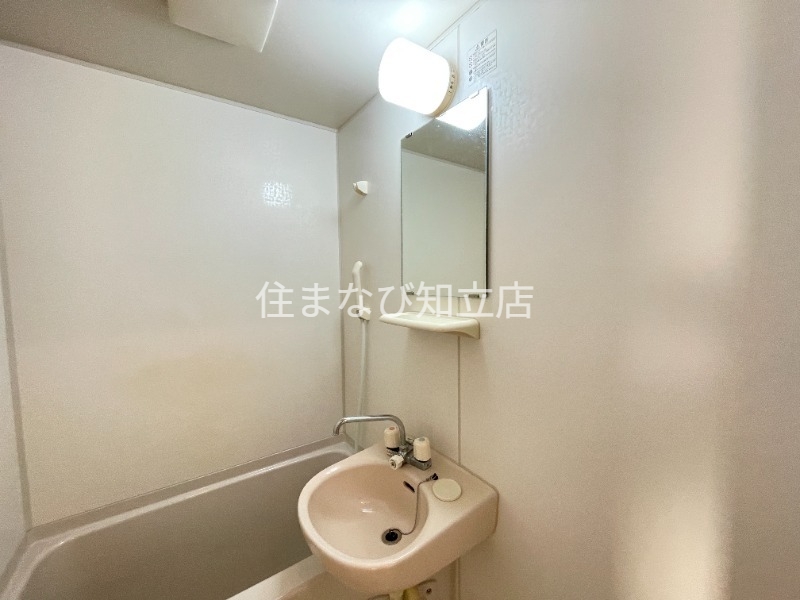 洗面設備　同型別部屋写真
