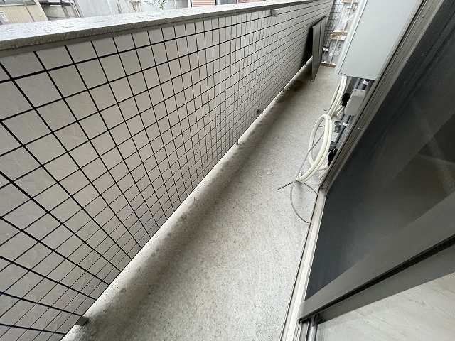 バルコニー　庭