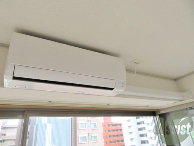 その他設備　ちゃんとエアコンもついているので、安心してくださいね。