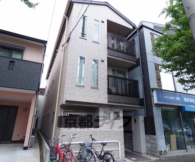 建物外観　建物外観です。