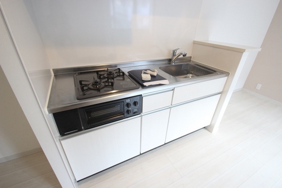 キッチン　※別部屋の写真です