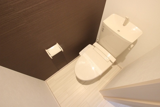 トイレ　※別部屋の写真です