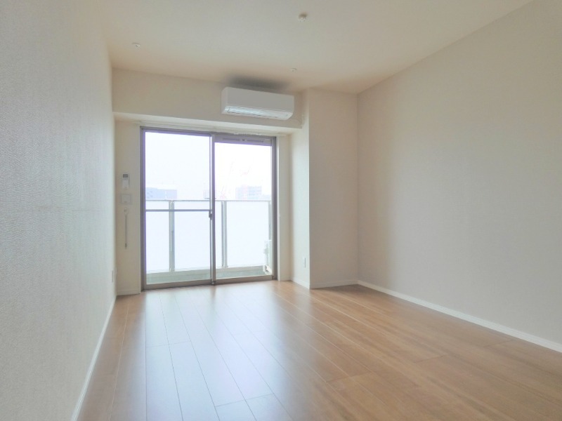 居室・リビング　図面と現状に相違がある場合には現状を優先