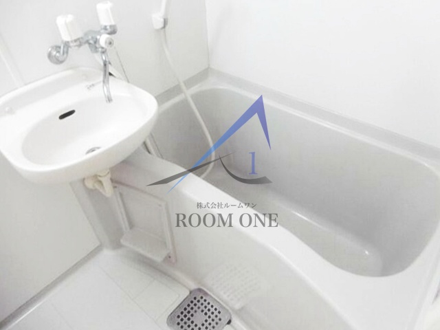 バス・シャワールーム　お風呂です。