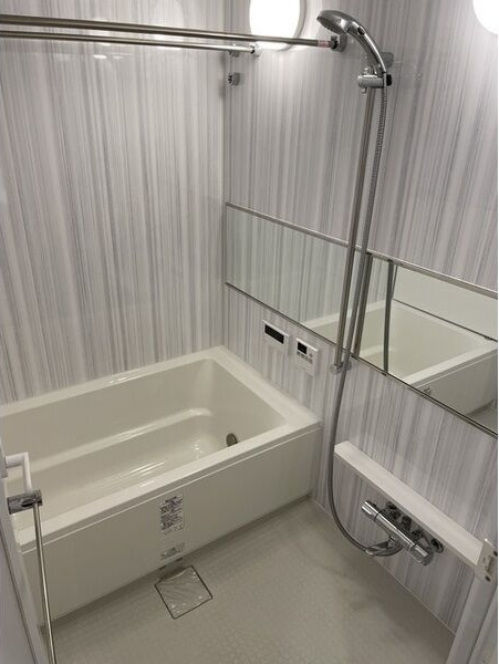 バス・シャワールーム　※同仕様写真となります。
