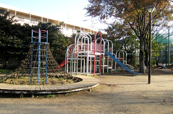 公園　永福中央公園（公園）まで751m