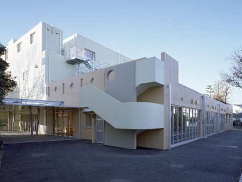 小学校　杉並区立永福小学校（小学校）まで1075m