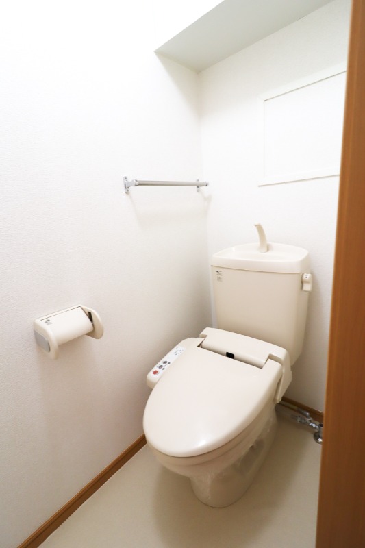 トイレ　図面と現状に相違がある場合には現状を優先